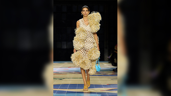 8 Spring/Summer 2024 Fashion Trends To Follow For A Chic Look