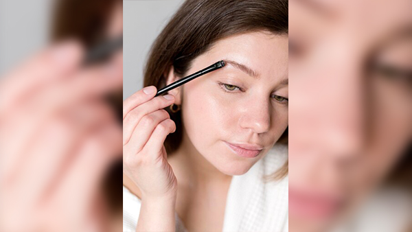  Glow Up in 2024: 9 Makeup Trends To Enhance Your Beauty in the New Year