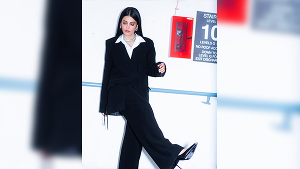 Happy Birthday Shruti Haasan: Exploring Salaar Actors Gothic And Glamorous Black Wardrobe