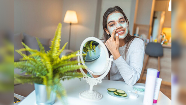  Glow Up in 2024: 9 Makeup Trends To Enhance Your Beauty in the New Year