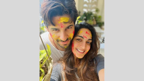 Holi 2024 Sid-Kiara To The Bachchans B-Town Stars Celebrate The Festival Of Colours In Style Pics