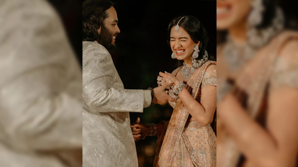 Radhika Merchant s Tarun Tahiliani Lehenga Saree For Hastakshar Ceremony Is A Work Of Perfection Deets Inside