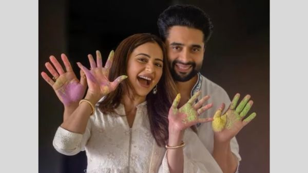 Holi 2024 Sid-Kiara To The Bachchans B-Town Stars Celebrate The Festival Of Colours In Style Pics