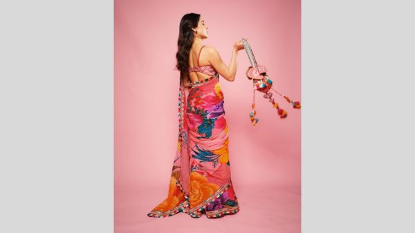 Sara Ali Khan Gives Boho Vibes In A Vibrant Printed Saree Which Is Perfect For Holi 6 Ways To Ace Indian Bohemian Style