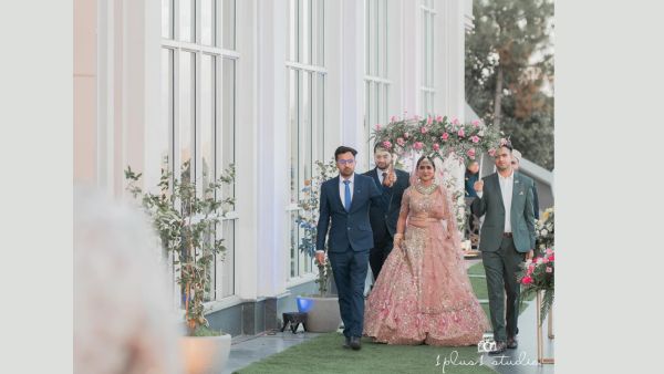 Arushi Sharma-Vaibhav Vishant Wedding Love Aaj Kal 2 Actor Looks Resplendent In A Pastel Ethnic Outfit Pics