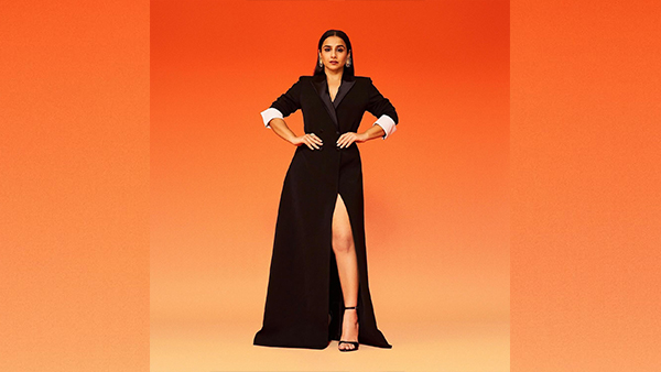 We have listed a few of her fashionable looks from Do Aur Do Pyaar wherein Vidya Balan has curated a wardrobe that reflects her adventurous spirit and unwavering individuality Take a look