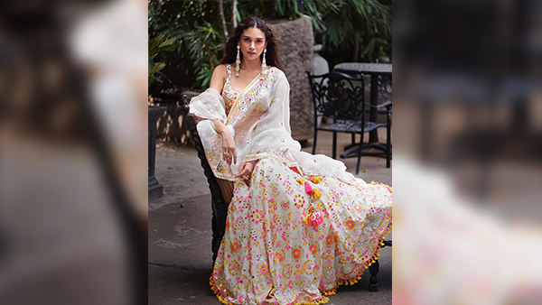 Summer Fashion Your Bollywood-Style Ethnic Outfits Guide For Sun-kissed Sophistication