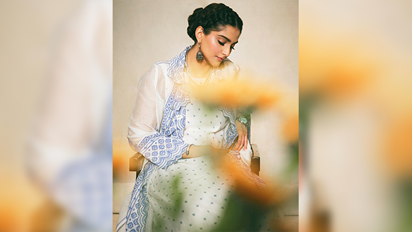 Sonam Kapoor s Floral Dress Avatar Is Chic And Summer Friendly Check Her Summer Style Statements
