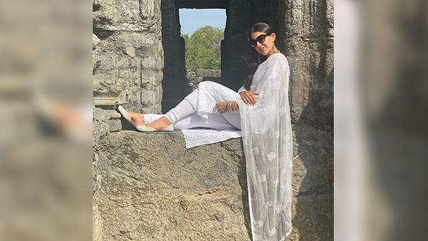 Summer Fashion Your Bollywood Style White Outfits Guide To Keep It Cool And Chic