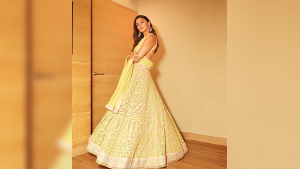 Chaitra Navratri 2024 Your Yellow Ensemble Inspirations To Ace Day 3 Celebrations