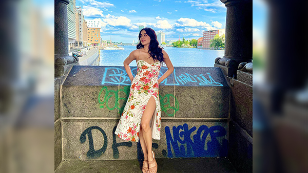 Summer Fashion 6 Breezy Dresses Inspired By Janhvi Kapoor s Closet That Are Comfortable And Chic