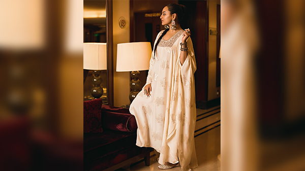 Summer Fashion Your Bollywood Style White Outfits Guide To Keep It Cool And Chic