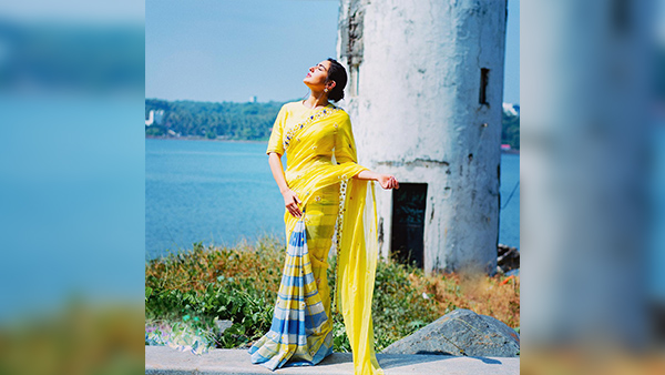 Sara Ali Khan Aces Summer Fashion In Animal Print Saree Bookmark Her Chic Saree Choices