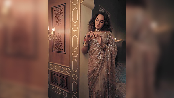 Heeramandi Designers Rimple And Harpreet Craft Inspiring 300 Outfits Know The Details Here