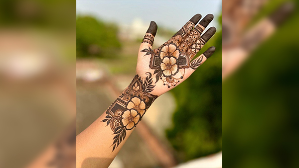 Eid Ul-Fitr 2024 6 Stunning Mehendi Designs To Celebrate Ramadan In Style