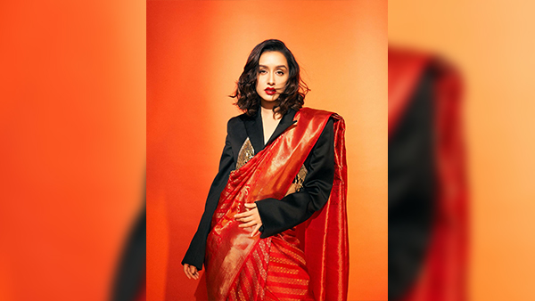 Tamannaah Bhatia To Taapsee Pannu B-Town Divas Are Giving Modern Twist To Classic Sarees Get Inspired