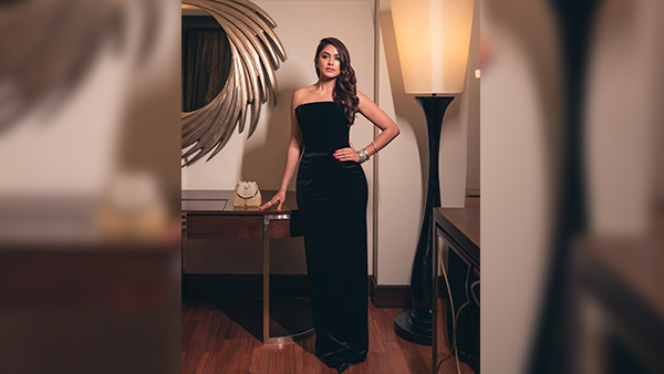 Mrunal Thakur s Mastery Of Black Outfits Save Them To Upgrade Your Edgy Style