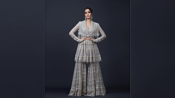 Chaitra Navratri 2024 Bollywood Style Grey Outfits Guide To Ace Your Day 5 Look