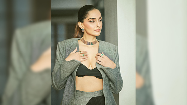 Mother s Day 2024 6 Bollywood Inspired Fashion Tips To Elevate Mom s Style