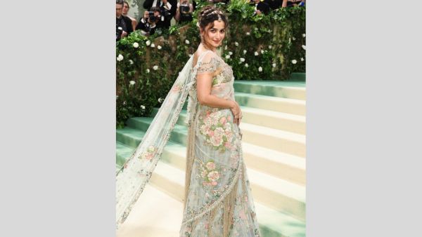 Met Gala 2024 Alia Bhatt Aces The Desi Look In A Floral Sabyasachi Saree And Looks Like A Dream Pics