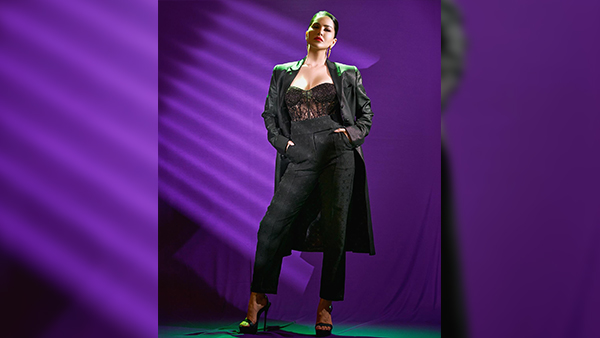 Happy Birthday Sunny Leone Bookmark The Star s Diverse Glam Fashion