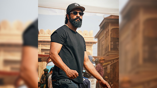 Happy Birthday Vicky Kaushal A Closer Look At Sam Bahadur Star s Effortless Style That Is Class Apart