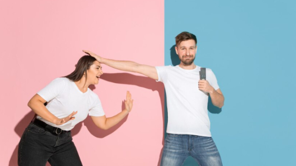 These Are 6 Common Fight Languages In Relationships That Make Your Communication Sink