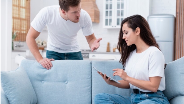 10 Communication Patterns In A Relationship That Are Destructive Know How To Address Them