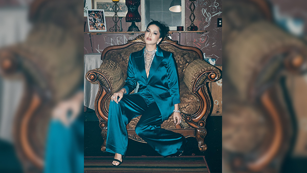 Happy Birthday Sunny Leone Bookmark The Star s Diverse Glam Fashion