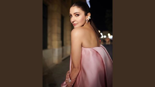 Mother s Day 2024 Alia Bhatt To Sonam Kapoor Inspired Makeup Looks For Radiant Beauty