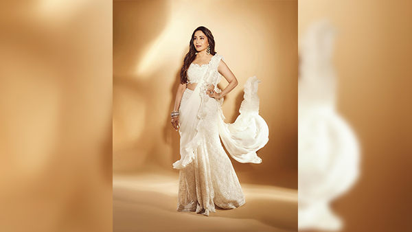 Happy Birthday Madhuri Dixit Decoding Bollywood s Dhak Dhak Girl s Iconic Ethnic Fashion