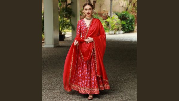 Eid al-Adha 2024 Sonakshi Sinha To Sonam Kapoor Bollywood-Inspired Anarkalis To Ace The Festive Look