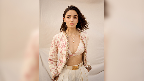 From Alia To Kareena Monsoon Skincare Rituals Of Bollywood Beauties That You Must Add To Your Routine