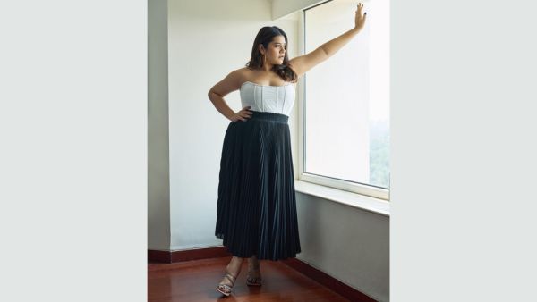 6 Tips For Plus-Size Women Rocking Crop Tops Embrace Your Curves Like B-Town Babes