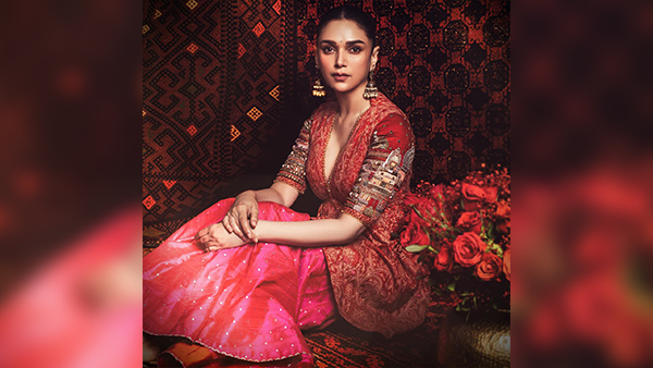 5 Stylish Tips To Incorporate Indian Textiles Into Your Modern Wardrobe B-Town Divas Approved