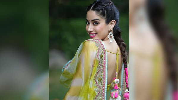 Janhvi Kapoor s Earring Collection Is Swoonworthy 6 Pairs You Need In Your Jewellery Box