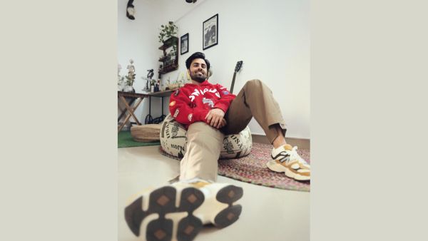 Panchayat Star Jitendra Kumar s Modern Minimalist Home In Mumbai A Sanctuary of Simplicity And Style