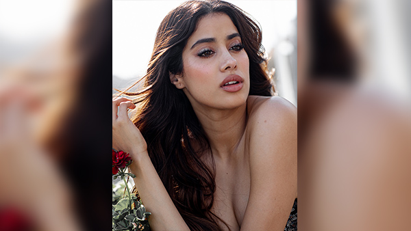 Janhvi Kapoor Dazzles In Rahul Mishra s Aura Collection At Paris Haute Couture Week 2024 Pics