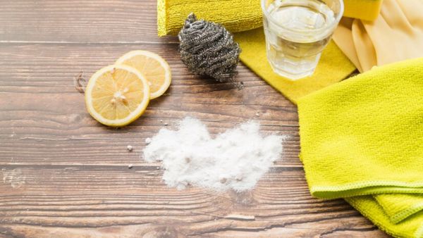 5 DIY Cleaning Solutions For A Spotless Kitchen So That You Can Say Goodbye To Stains For A Long Time