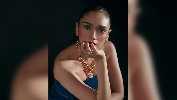 Aditi Rao Hydari s Jewellery Secrets 6 Tips To Shine Like Heeramandi Star Aditi Rao Hydari s Jewellery Secrets 6 Tips To Shine Like Heeramandi Star