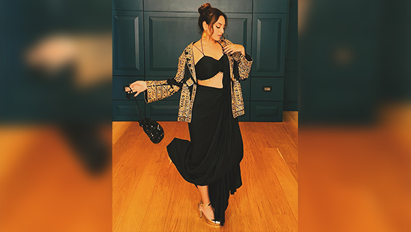 5 Stylish Tips To Incorporate Indian Textiles Into Your Modern Wardrobe B-Town Divas Approved