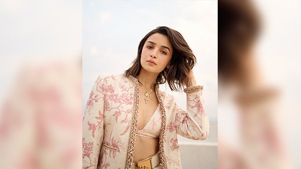 Deepika Padukone To Alia Bhatt Bookmark Bollywood Divas Secret To Dress Confidently And Turn Heads