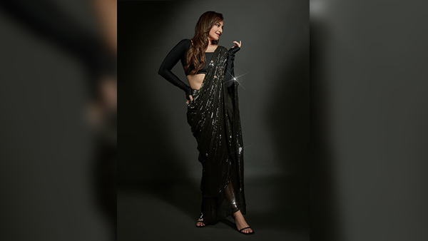 6 Saree Blouse Designs That Will Not Only Complement Your Saree But Will Also Enhance Your Figure