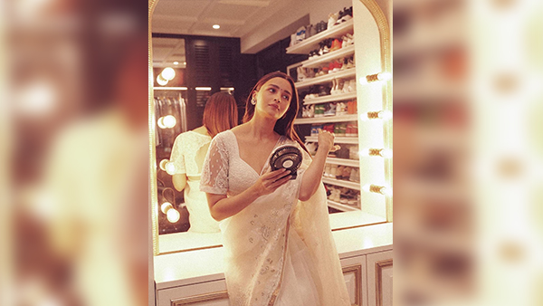 6 Saree Blouse Designs That Will Not Only Complement Your Saree But Will Also Enhance Your Figure