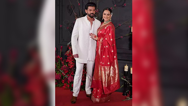 Sonakshi-Zaheer Wedding Bride Marries In Upcycled Saree Stuns In Banarasi Look At Reception