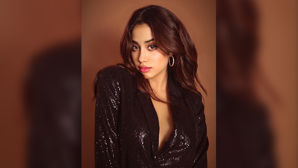 Janhvi Kapoor s Earring Collection Is Swoonworthy 6 Pairs You Need In Your Jewellery Box