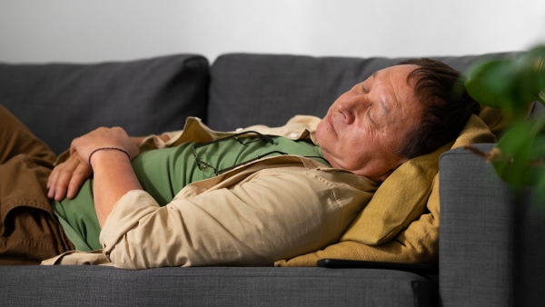 63-Year-Old US Man s Foreceful Sneeze During Breakfast Leads To Colon Fall Out Here s What Doctors Found Next