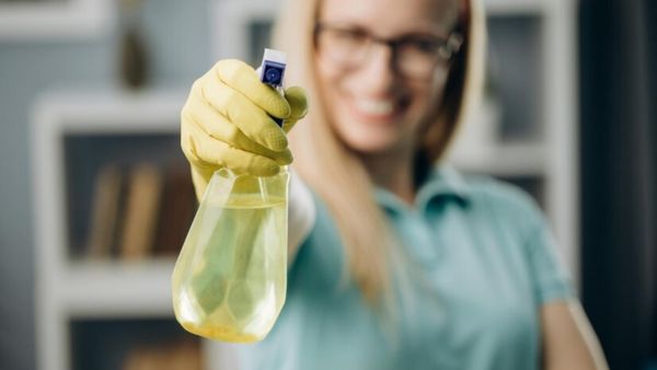 5 Genius Hacks To Remove Odours From Your Fridge Tips To Freshen Up Your Kitchen