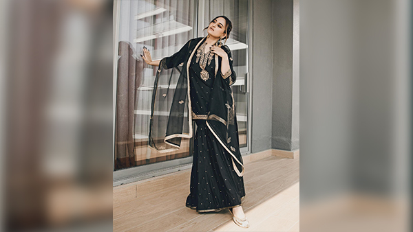 Sonakshi Sinha s Must-Have Sharara Sets Elevate Your Festive Wardrobe Like Heeramandi Star