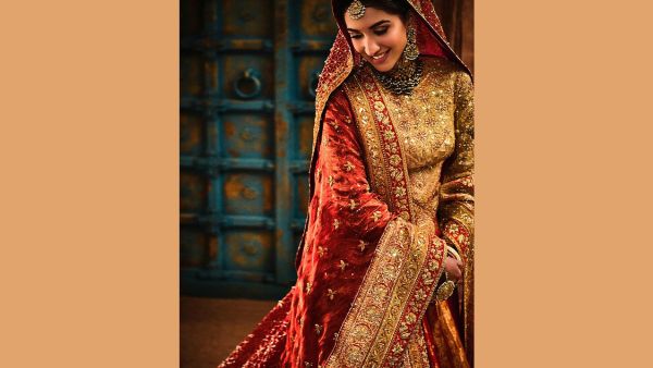 Radhika Merchant Dons Real Gold Karchobi Lehenga For Vidai Celebrates Her Gujarati Roots